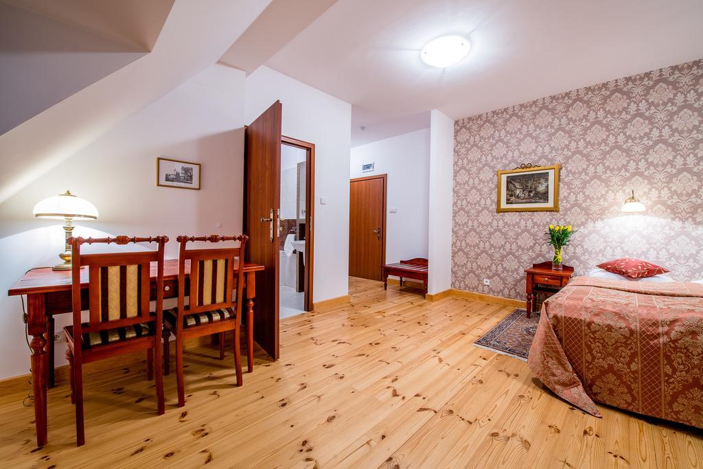 Zamek W Tykocinie Hotel Стая снимка